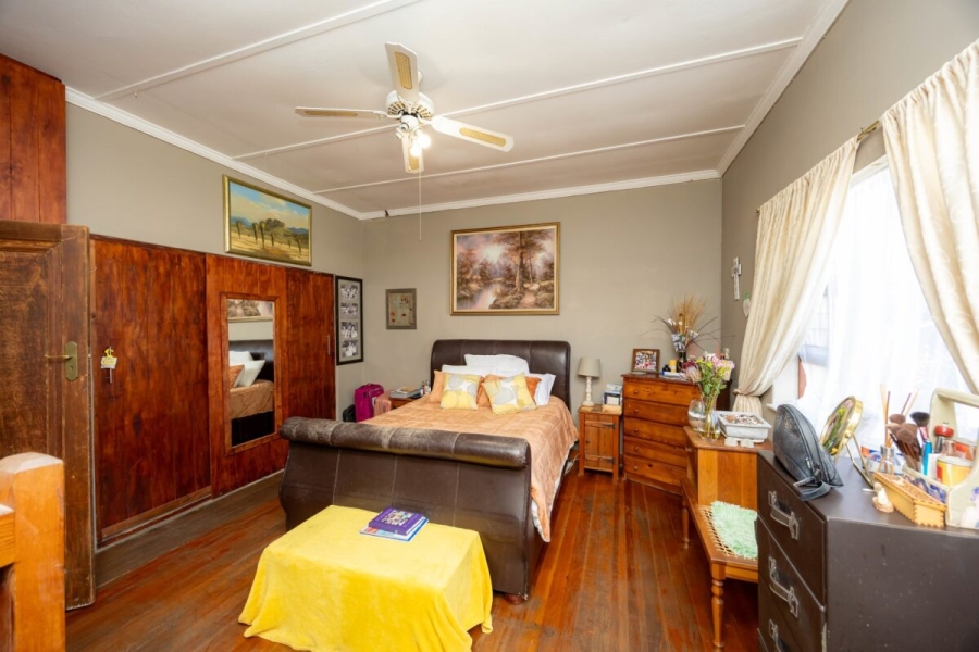 4 Bedroom Property for Sale in Berea Eastern Cape